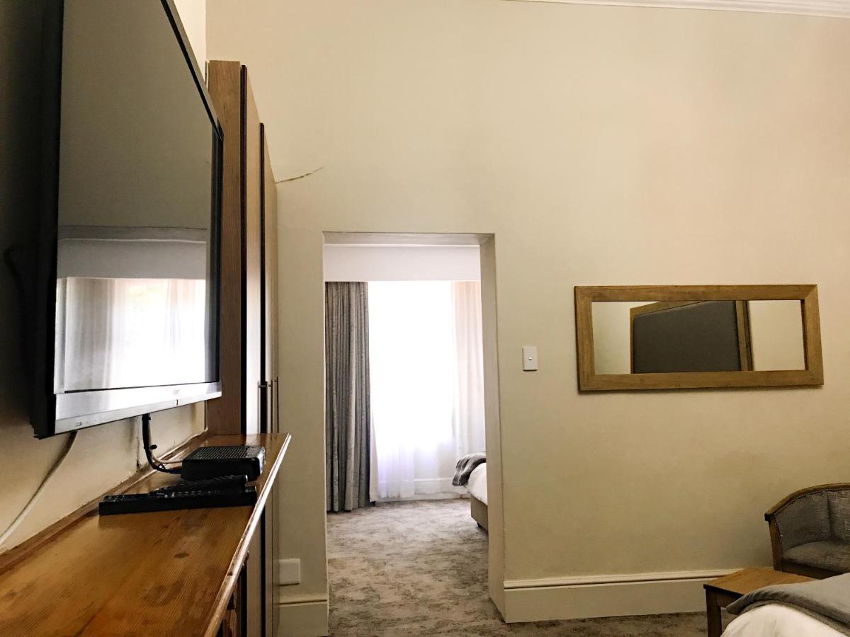 Hotel Milner Manor Grahamstown Esterno foto