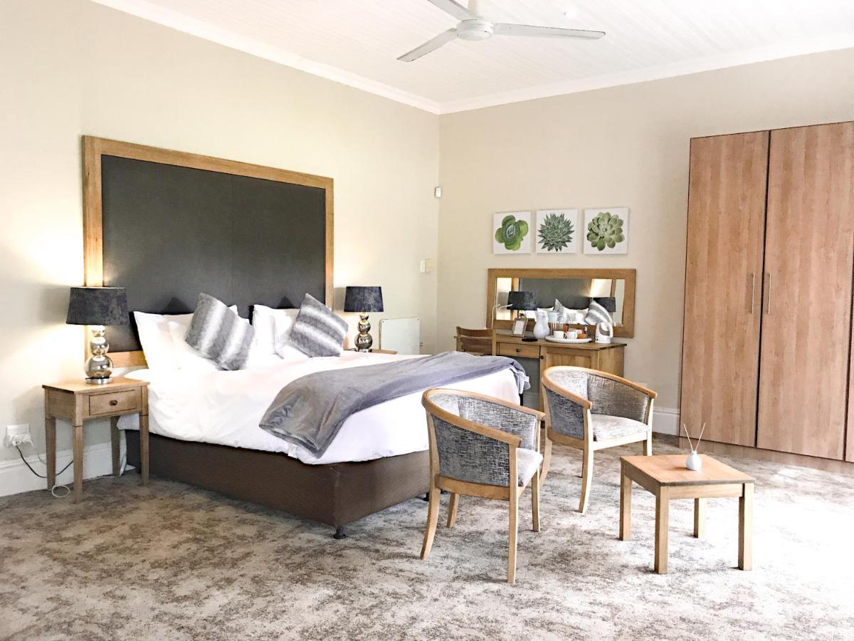 Hotel Milner Manor Grahamstown Esterno foto