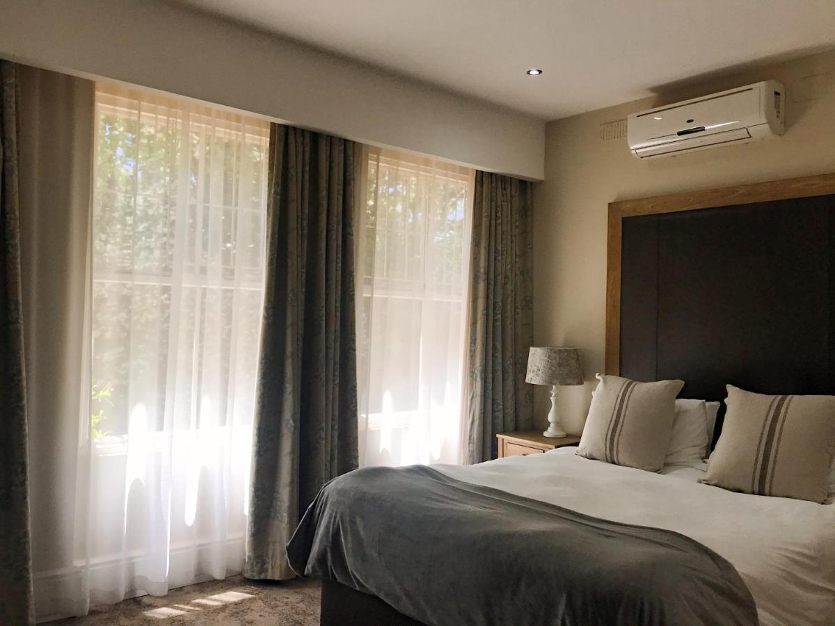 Hotel Milner Manor Grahamstown Esterno foto